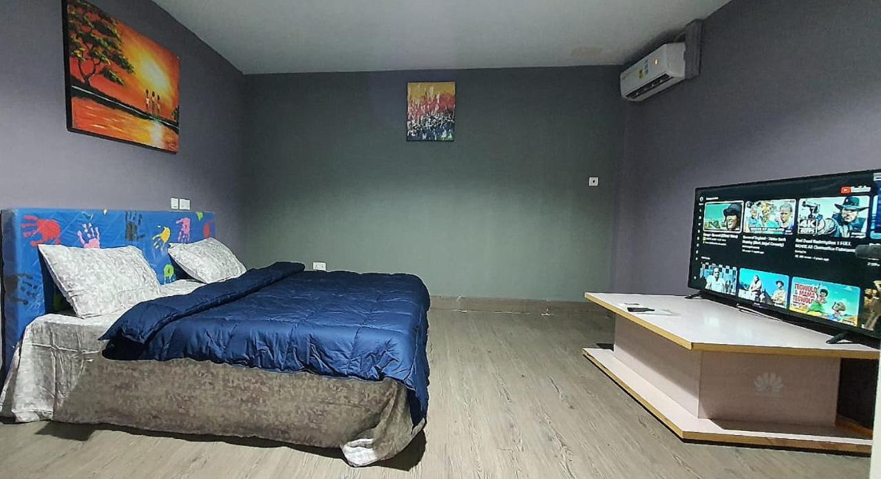 Legon City Mall Short Stay Apartments For Business And Vacation - East Legon Accra Extérieur photo