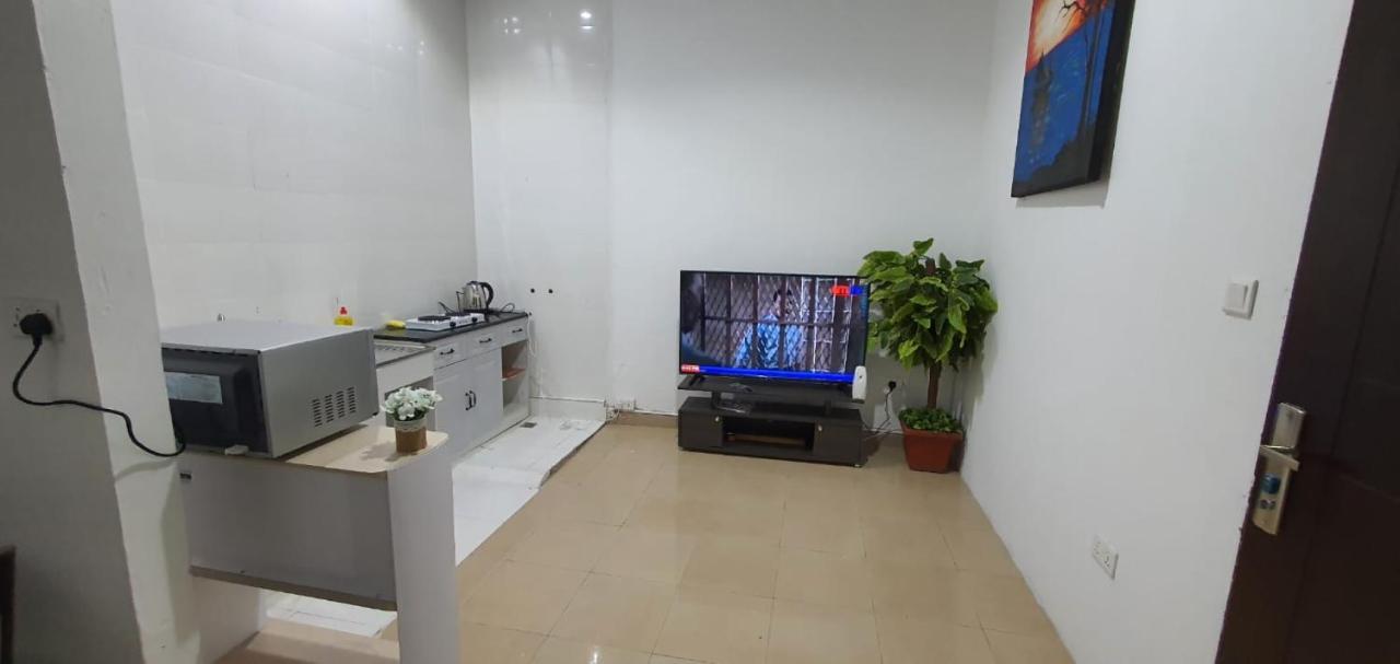 Legon City Mall Short Stay Apartments For Business And Vacation - East Legon Accra Extérieur photo