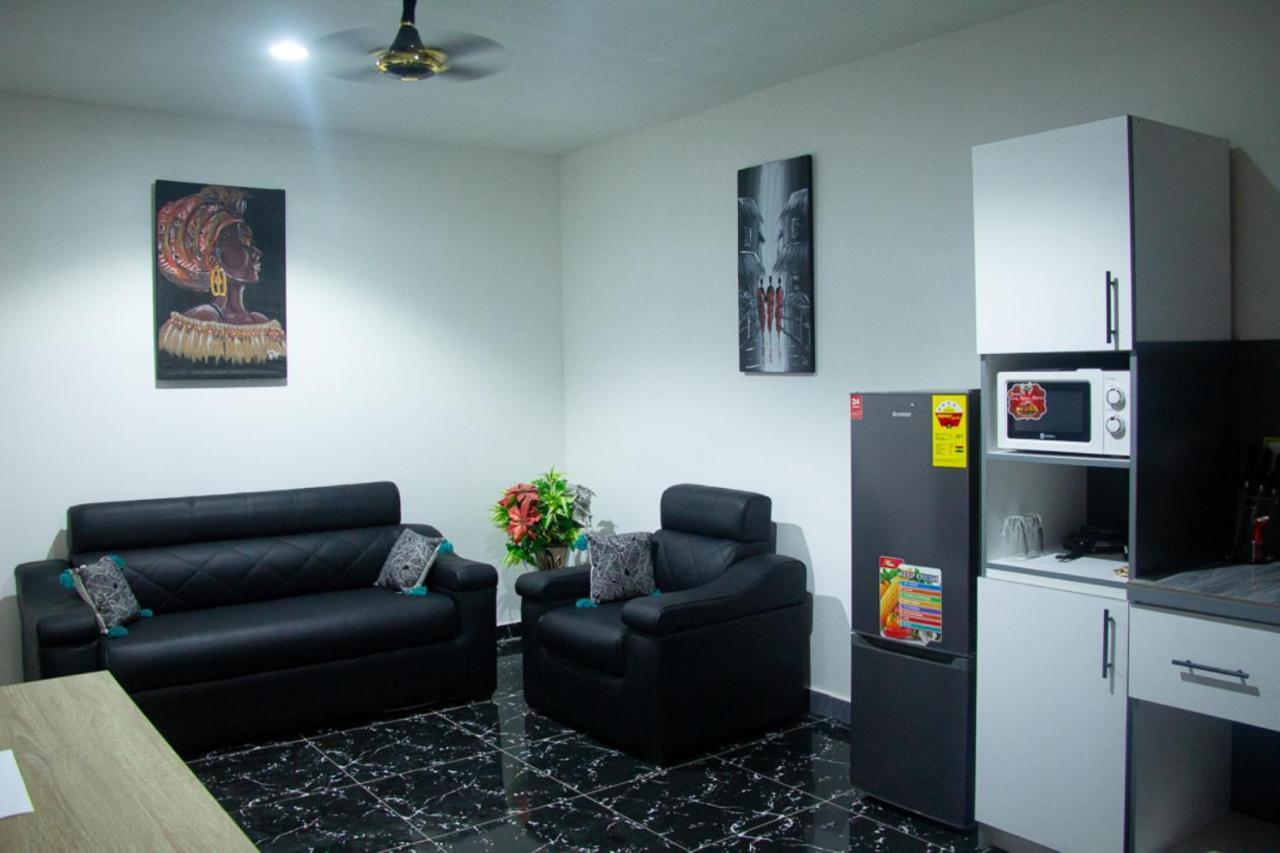 Legon City Mall Short Stay Apartments For Business And Vacation - East Legon Accra Extérieur photo