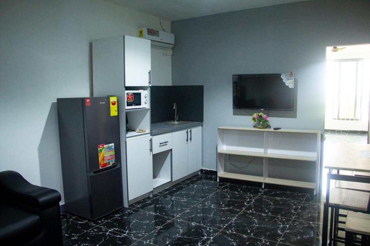 Legon City Mall Short Stay Apartments For Business And Vacation - East Legon Accra Extérieur photo